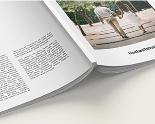 Rücken eines Softcover-Fotobuchs im Detail